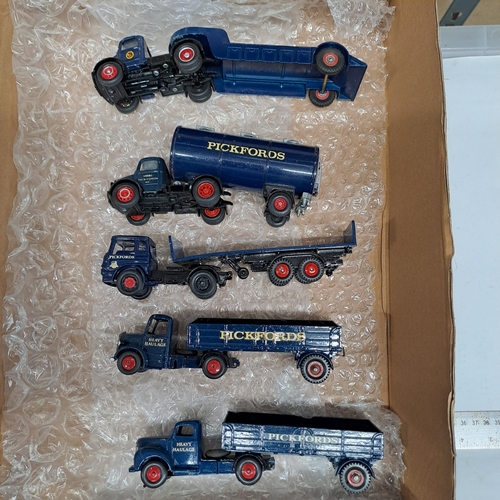 Lot 10        