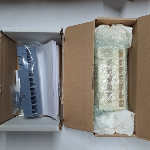 46 - 2 RESIN BUS KITS BY CITIBUS AND THREE PEAKS