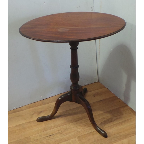 171 - Georgian Tilt Top Occasional Table