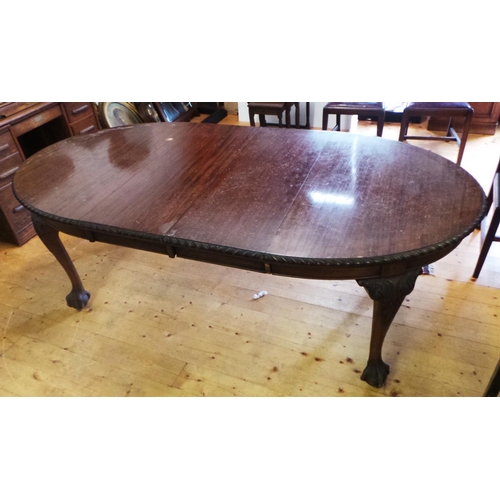 29 - Mahogany Chippendale Style Dining Room Table with two leaves