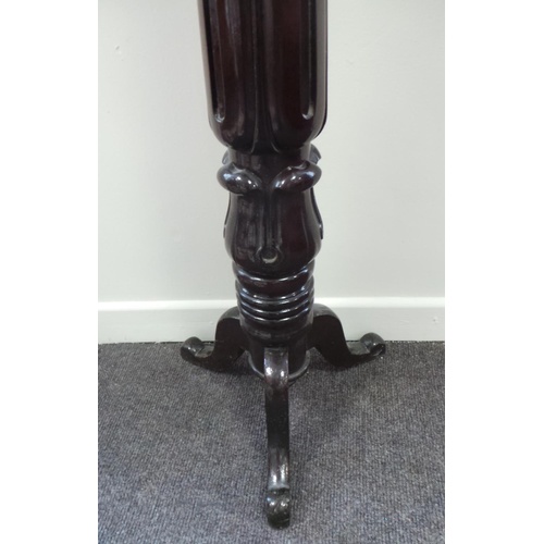 59 - Mahogany Torchere, 136cm high - top 30cm diameter