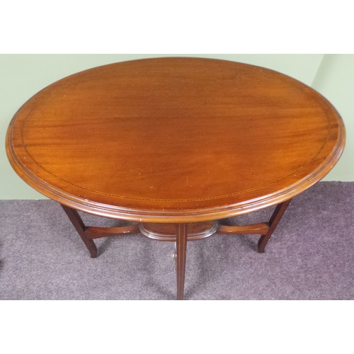 184 - Inlaid Oval Mahogany Window Table/Occasional Table, 75cm long x 46cm deep x 77cm high