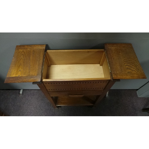 186 - Oak Sewing Work Box with inlay, 46cm long x 27cm deep x 38cm hign