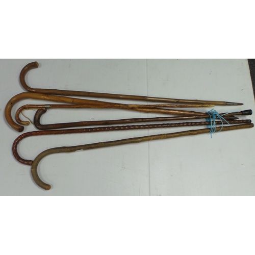 190 - Lot of 6x Walking Sticks