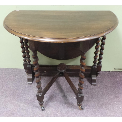 105 - Oak Gate Leg Table