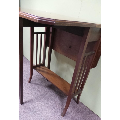 195 - Mahogany Sutherland Table