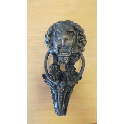 401 - Lion Head Door Knocker