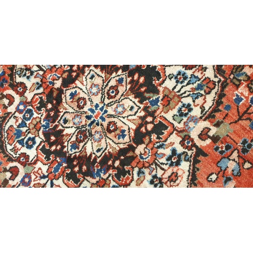 173 - Large Carpet Square, 250cm x 373cm