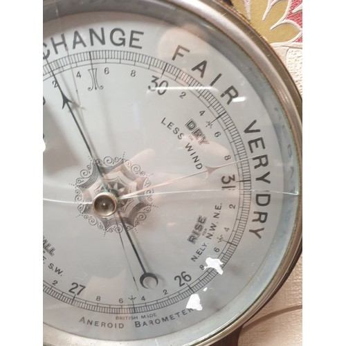 402 - Aneroid Barometer (crack to glass face)