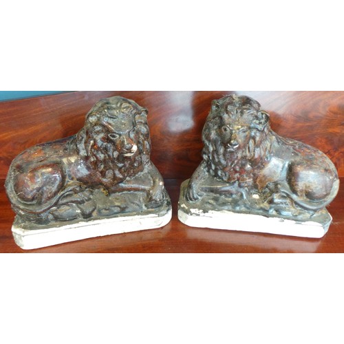 22 - Pair of Lions (as found)