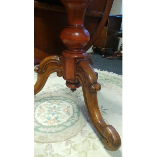 51 - Victorian Mahogany Tip-up Breakfast Table