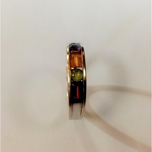 337 - 9ct White Gold & Coloured Stone Ring - Size: N