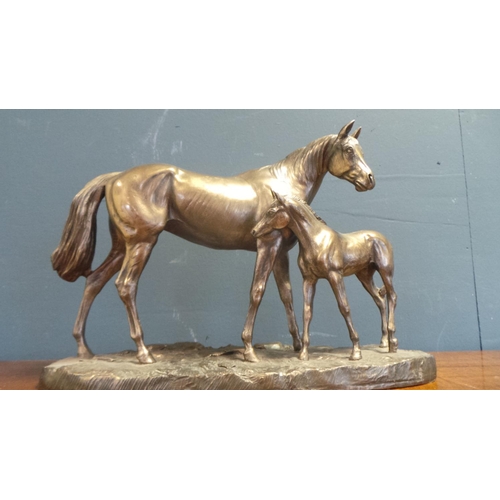 203 - Genesis Mare & Foal Ornament (20cm x33cm)