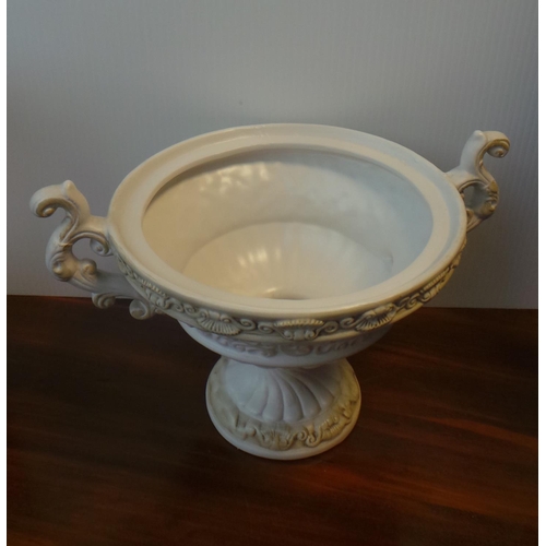 251 - Capodimonte Bowl with 2 Handles (30cm high)