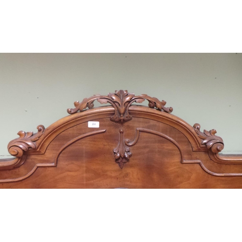 291 - Victorian Mahogany 4 Door Sideboard (200cm long x 97cm high - x 68cm deep) Height of plinth at back ... 