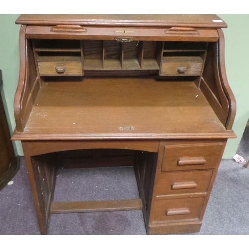 343 - Oak Roll Top Desk (110cm x 87cm)