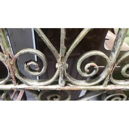 349 - Heavy Duty Wrought Iron Gates for 6ft Opening, 5ft High