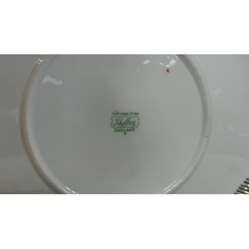 370 - 21 Piece Shelly Fine Bone  Tea China