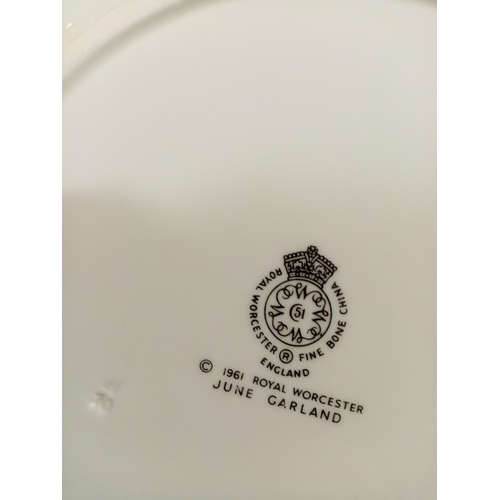 466 - Wedgwood Dinnerware (June Garland)