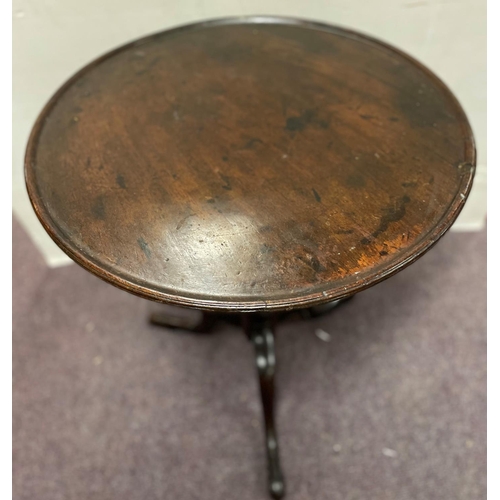 41 - Circular Table 72cm high x 57cm diameter