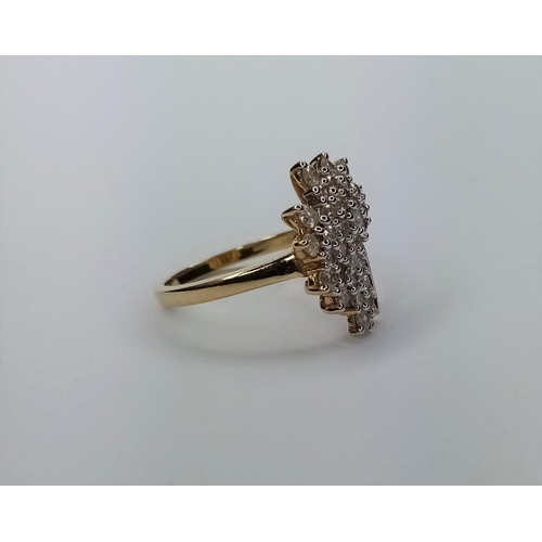 326 - 10 carat Gold Diamond Cluster Ring, approx. 1 carat