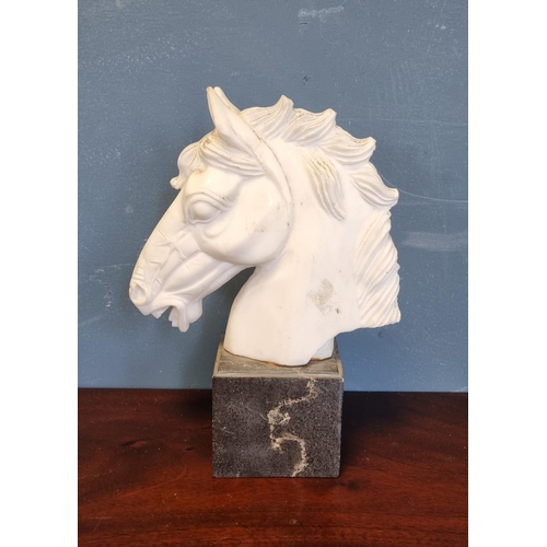 106 - Horse Head & Base