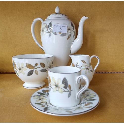 5 - 21 Piece Wedgewood Bone China Coffee Set 'Beaconsfield'