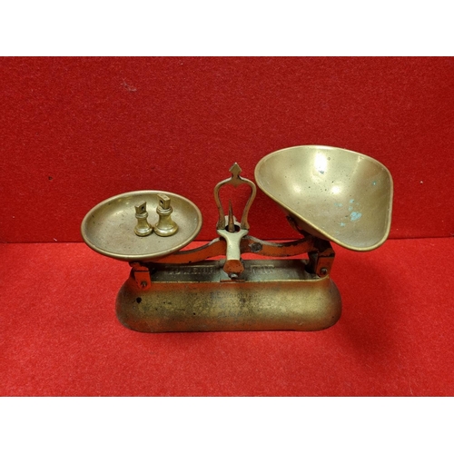 192 - Brass Scales & Weights