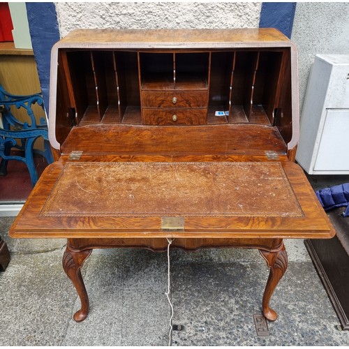 88 - George III Style Burr Walnut Fall Front Bureau

Width 74cm  height 103cm  depth 43cm