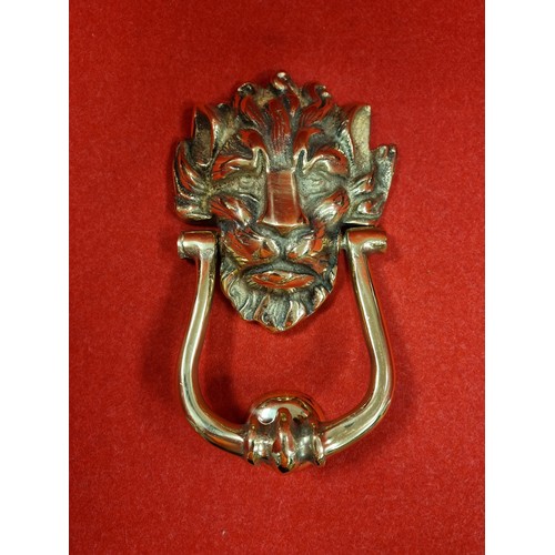 260 - Brass Lions Head Knocker