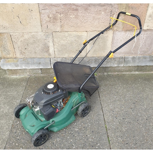 876 - Push Lawnmower