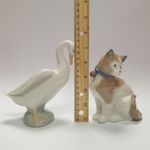 25 - Pair of Nao Figures, Swan & Cat