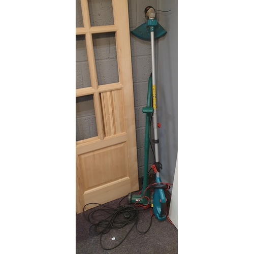 136 - Electric Strimmer & Lawn Edger