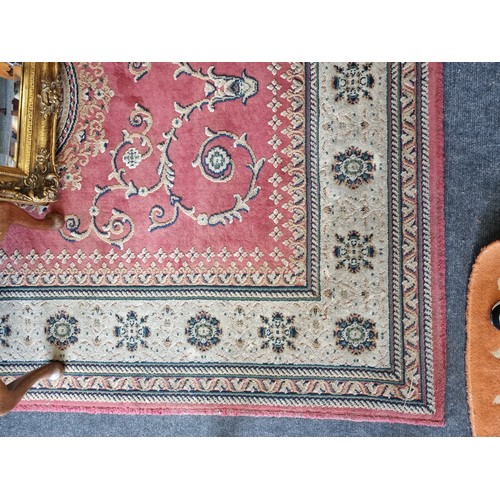 43 - Embossed Carpet Square, L:225 x W:160cm