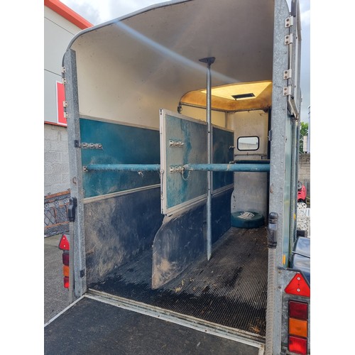 277 - Ifor Williams Horse Box with Internal Divide