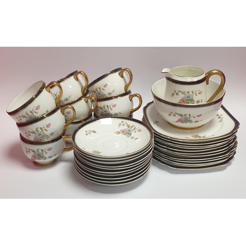 45 - Heathcote China Tea Set to include;
12x Plate
10x Saucer
9x Cup
Sugar Bowl & Creamer