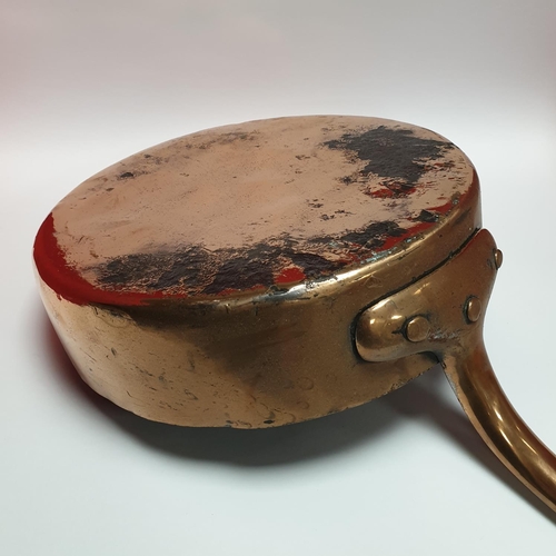 113 - Large Copper Pan (Diameter 29cm) & Copper Jelly Mould (Diameter 22cm)