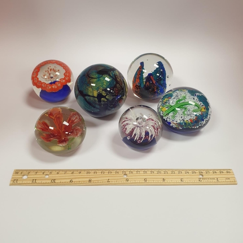 159 - Collection of 6x Glass Paperweights