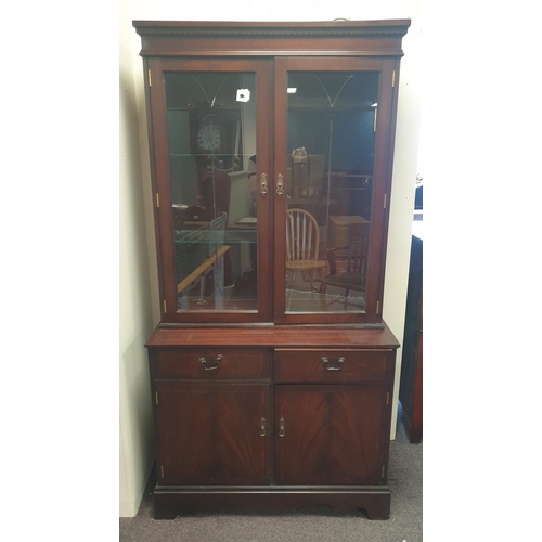 837 - Mahogany Two Door Bookcase, H185 x W:94 x D:46cm