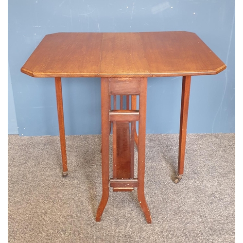 36 - Edwardian Mahogany Sutherland Table, H:61 x W:65 x D:53cm Fully Extended