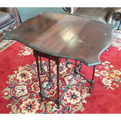 96 - Sutherland Drop Leaf Table, H:67 x W:80 x D:76cm Fully Extended