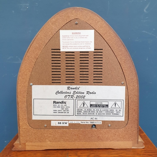 149 - Randix Collector's Edition Radio, H:32 x W:30cm