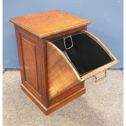 150 - Carved Oak Perdonoim/Coal Box with Liner and Shovel. H:54 x W:36 x D:35cm