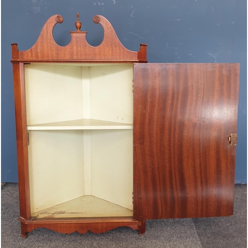 202 - Mahogany Blind Door Corner Wall Cabinet, H:95 x W:60 x D:30cm