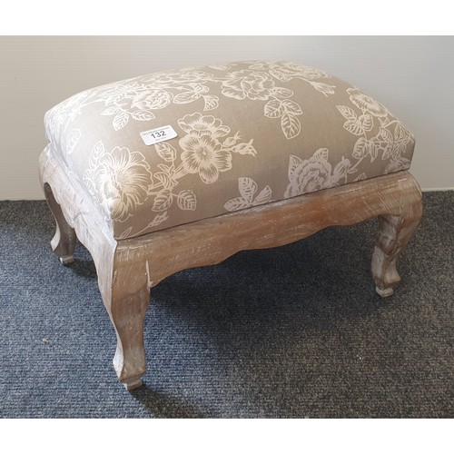 132 - French Style Footstool, H:30 x W:45 x D:35cm