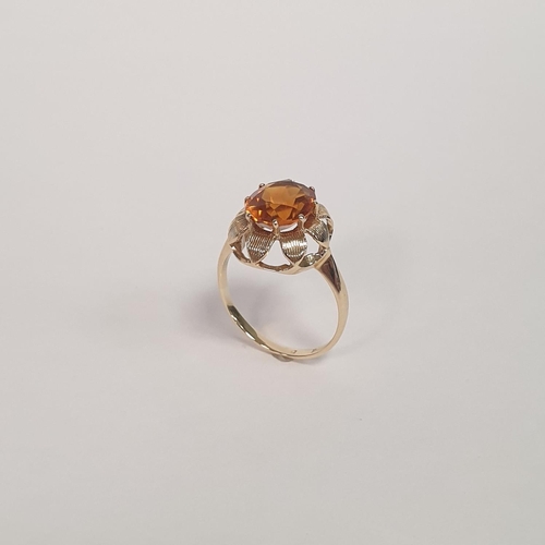 308 - Antique Gold Topaz Set Ring, Size L 1/2