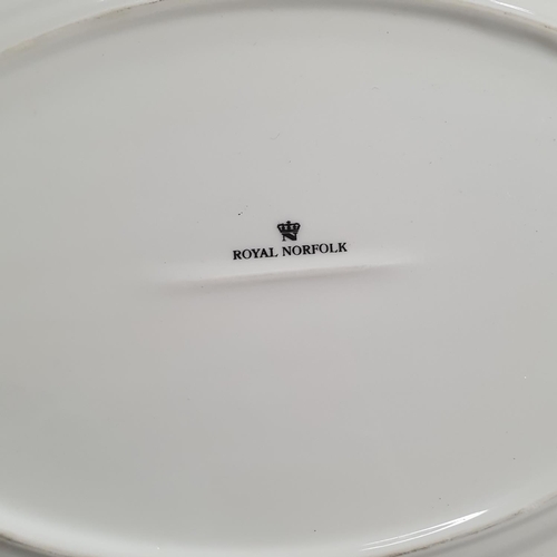 375 - A 38pcs Royal Norfolk Part Dinner Service