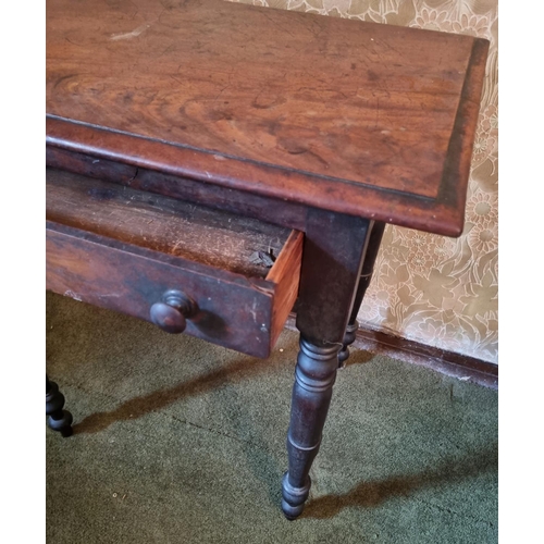 450 - Georgian Mahogany Side Table with Single Drawer, H:73 x W:67 x D:47cm