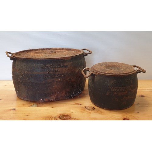 513 - Two Vintage Cast Iron Pots and Lids - Holcroft, 6 Pint and 20 Pint (Largest H: 20cm x L: 36cm x D: 2... 