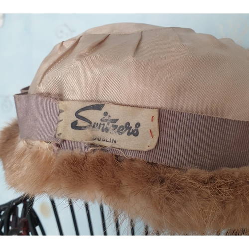 203 - Ladies Fur Hat And Stole by Vard & Vince Ltd. Dublin. Stole measures 39